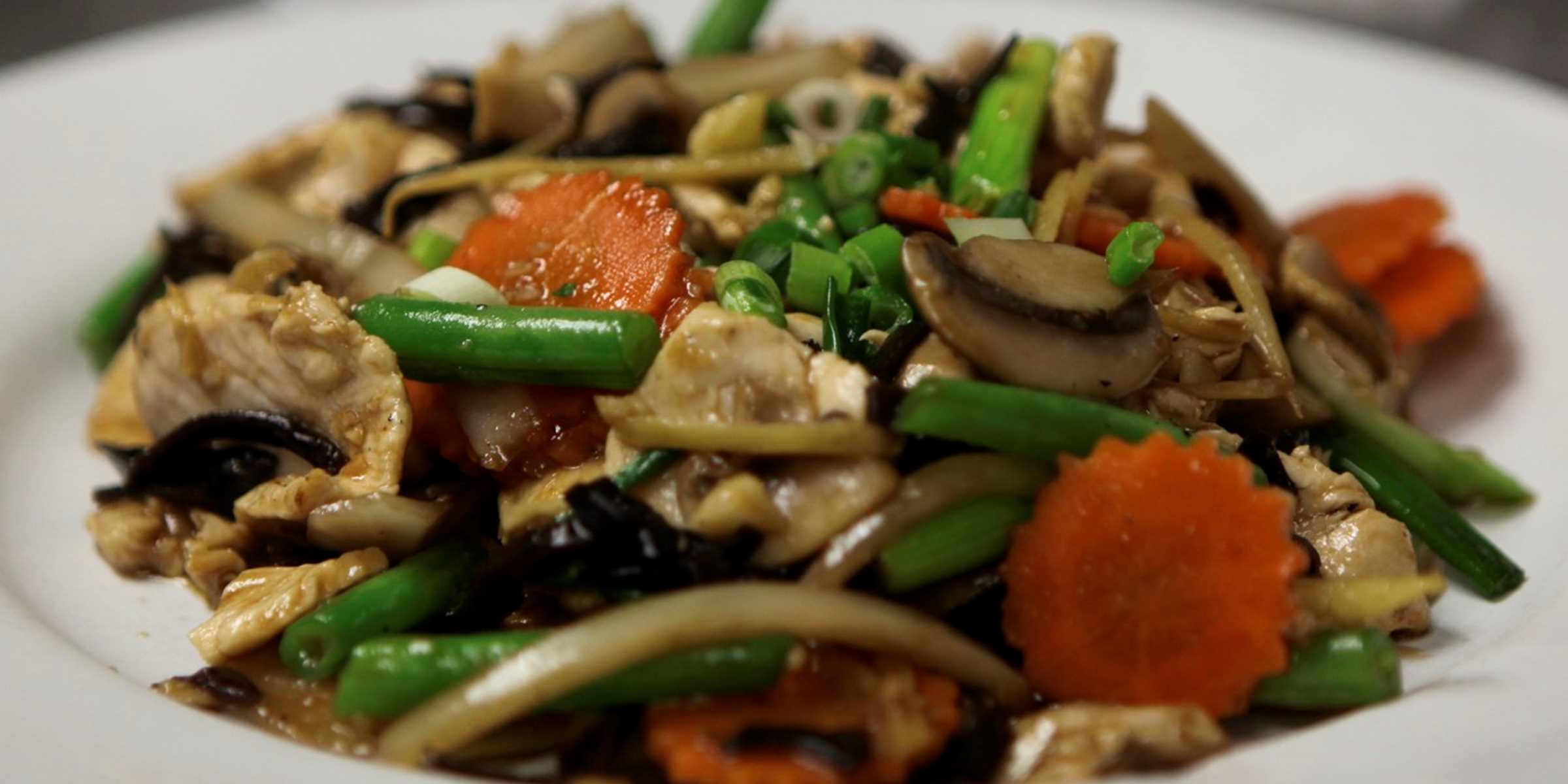 Winooski, Vermont Restaurant Home Tiny Thai Restaurant